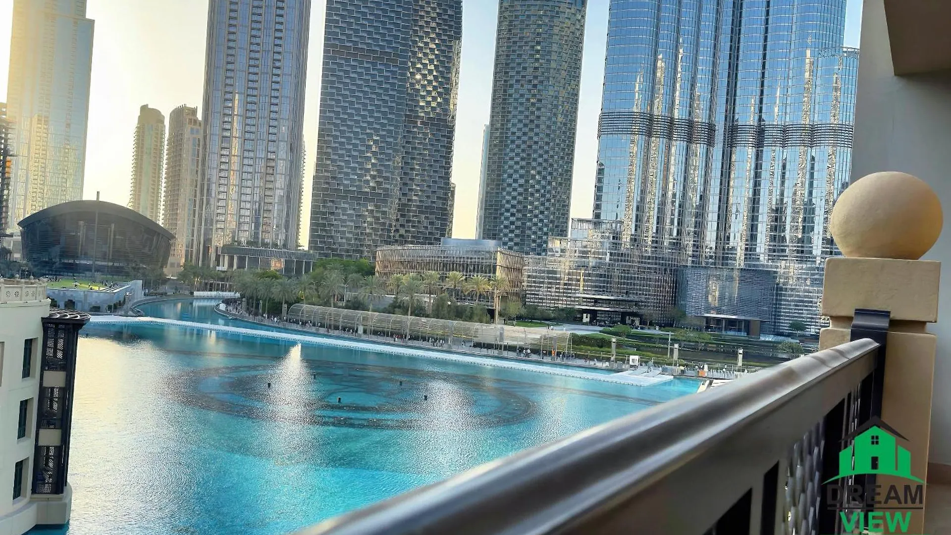 Full View Burj Khalifa And Fountains -Souk Al Bahar- Dream View Holiday Home Rental Dubai 0*,  Emirati Arabi Uniti